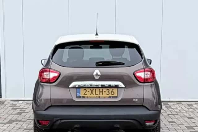 Renault Captur (2014) thumbnail 5