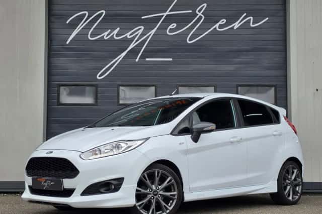 Ford Fiesta (2017) thumbnail 2
