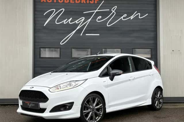 Ford Fiesta (2017) thumbnail 2