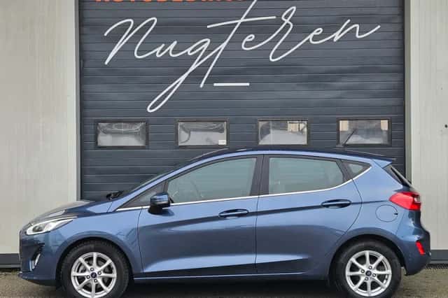 Ford Fiesta (2021) thumbnail 3