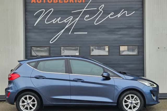 Ford Fiesta (2021) thumbnail 4