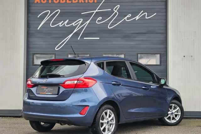 Ford Fiesta (2021) thumbnail 5