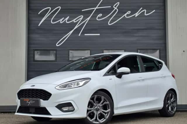 Ford Fiesta (2021) thumbnail 1