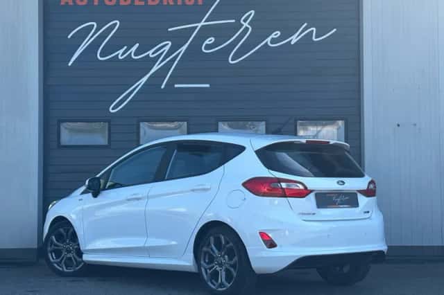 Ford Fiesta (2021) thumbnail 5