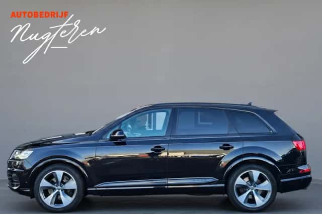 Audi Q7 (2017) thumbnail 3