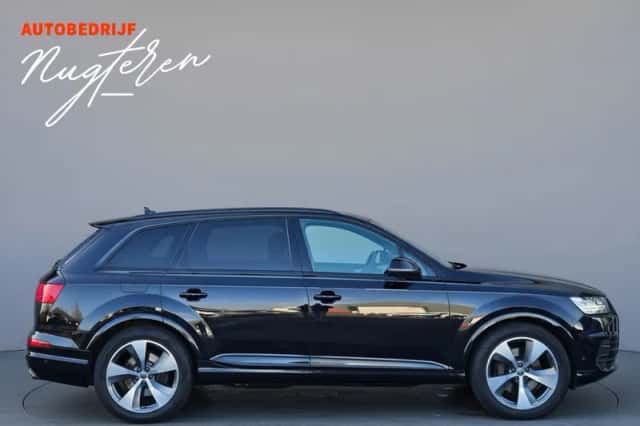 Audi Q7 (2017) thumbnail 4