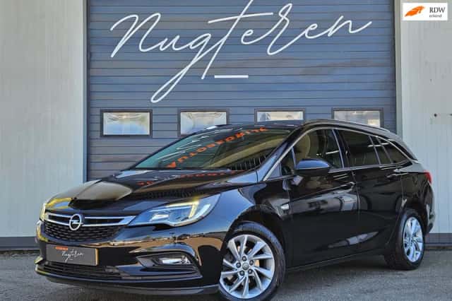 Opel Astra Sports Tourer (2019) thumbnail 2