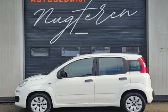 Fiat Panda (2015) thumbnail 3