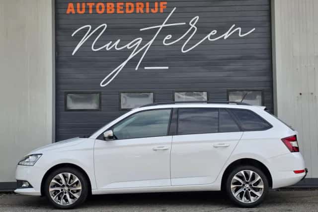 Škoda Fabia (2021) thumbnail 3