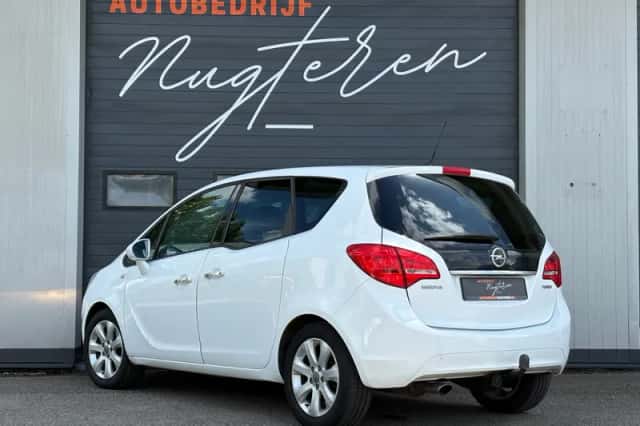 Opel Meriva (2011) thumbnail 5