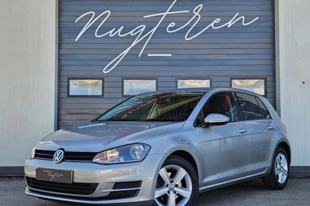 Volkswagen Golf (2012) thumbnail 1