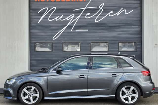 Audi A3 (2017) thumbnail 3