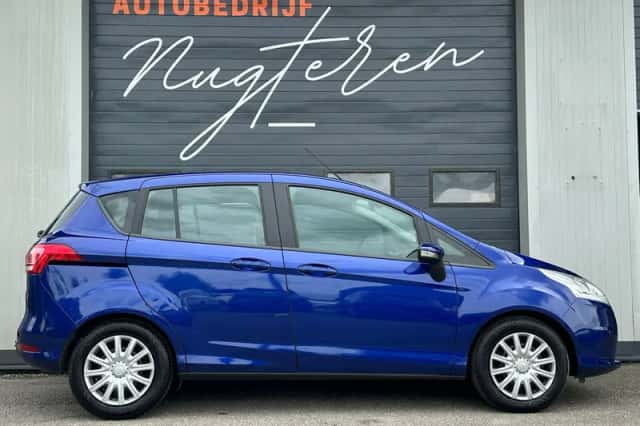 Ford B-Max (2015) thumbnail 4