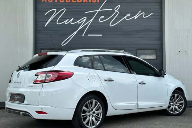Renault Mégane (2013) thumbnail 5