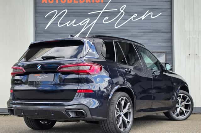 BMW X5 (2020) thumbnail 5