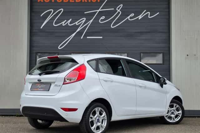 Ford Fiesta (2017) thumbnail 5