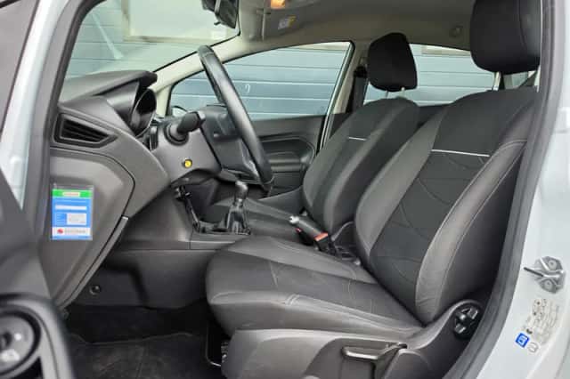 Ford Fiesta (2017) thumbnail 6