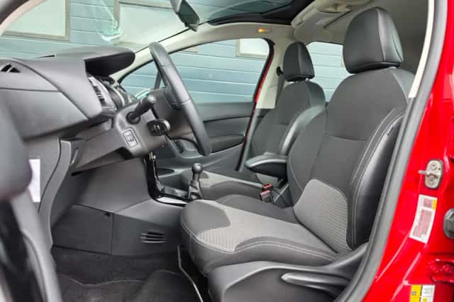 Citroën C3 (2014) thumbnail 6