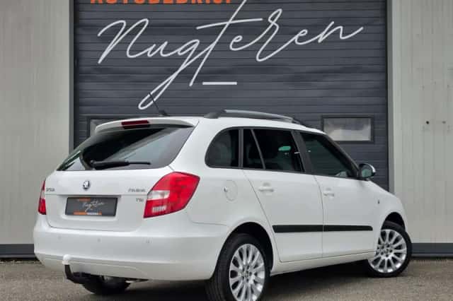 Škoda Fabia (2013) thumbnail 5