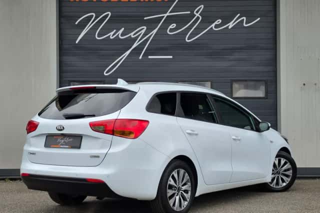 Kia Cee'd (2018) thumbnail 5