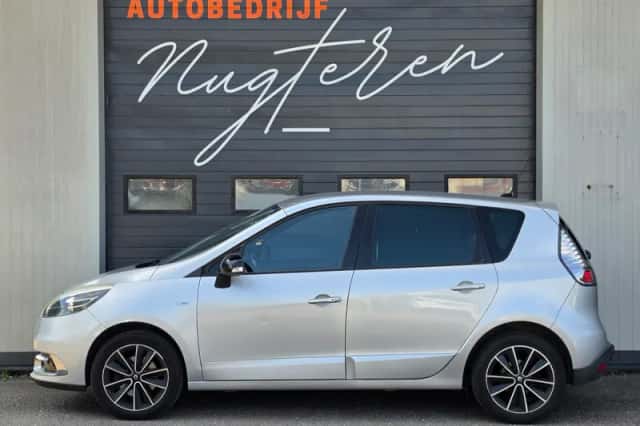 Renault Scénic (2014) thumbnail 3