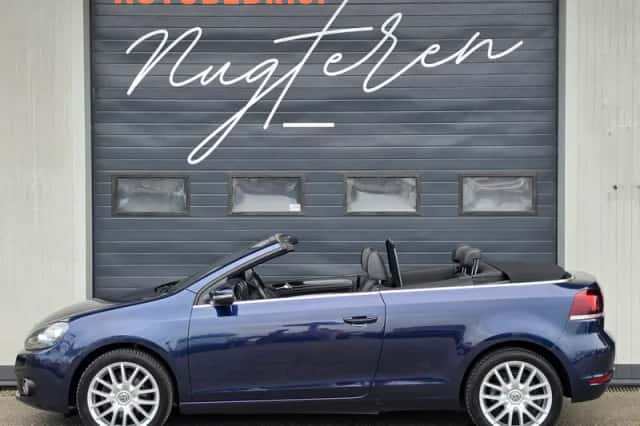Volkswagen Golf (2012) thumbnail 3