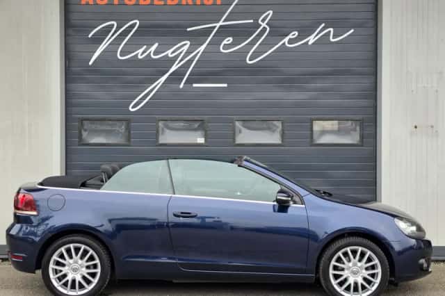 Volkswagen Golf (2012) thumbnail 4