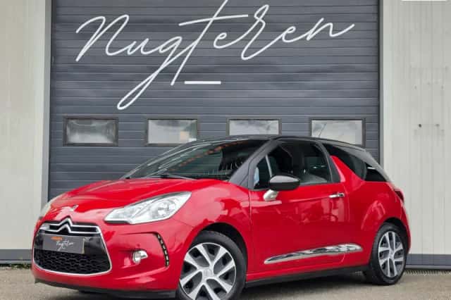 Citroën DS3 (2013) thumbnail 2