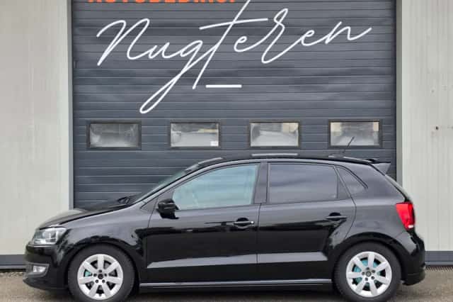 Volkswagen Polo (2011) thumbnail 3