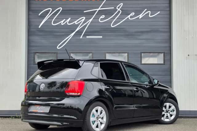 Volkswagen Polo (2011) thumbnail 5