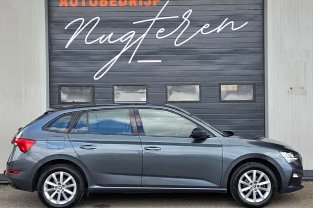 Škoda Scala (2019) thumbnail 4