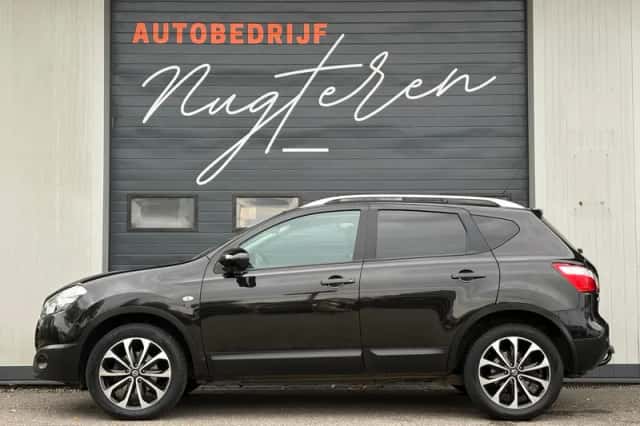 Nissan Qashqai (2012) thumbnail 2