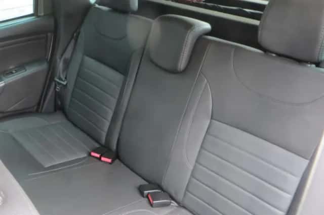Dacia Duster (2014) thumbnail 6