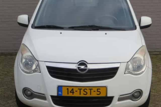 Opel Agila (2012) thumbnail 2