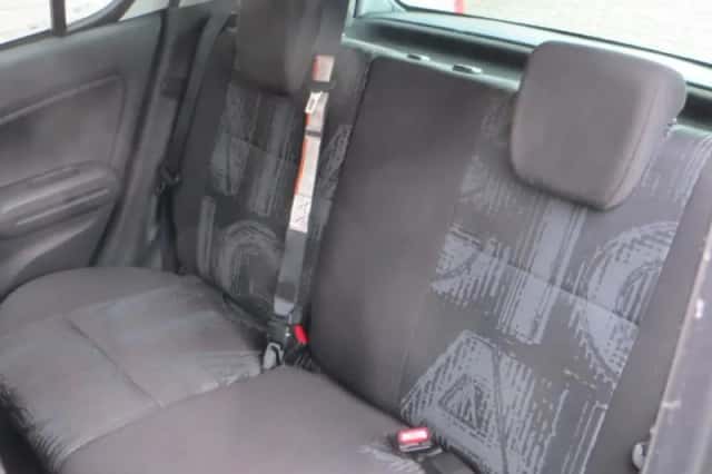 Opel Agila (2012) thumbnail 6