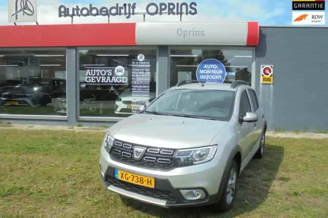 Dacia Sandero Stepway (2019) thumbnail 1
