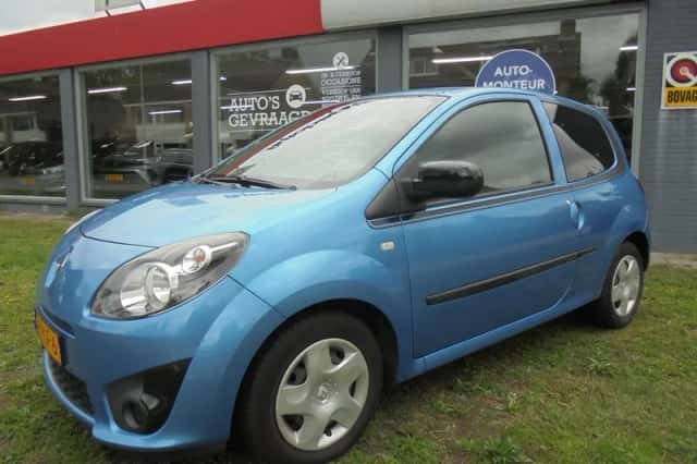 Renault Twingo (2011) thumbnail 2