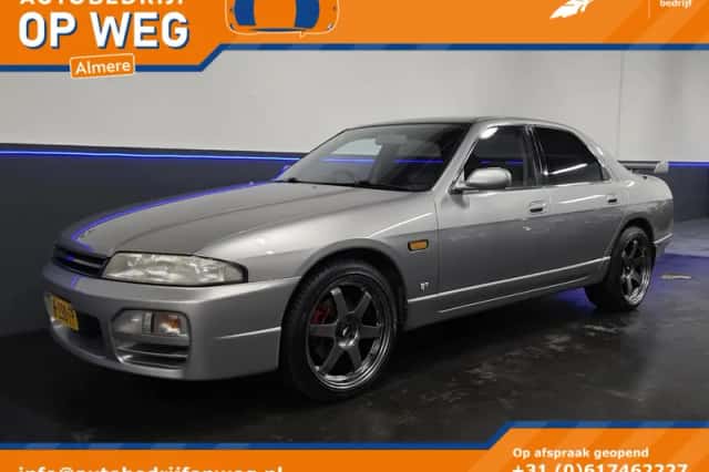 Nissan Skyline (1996) thumbnail 1