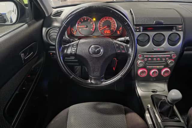 Mazda 6 (2005) thumbnail 2