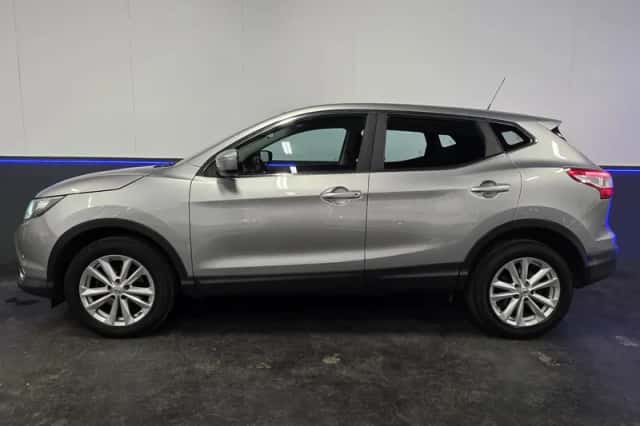 Nissan Qashqai (2014) thumbnail 5