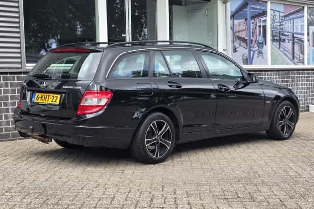 Mercedes-Benz C-Klasse (2009) thumbnail 3