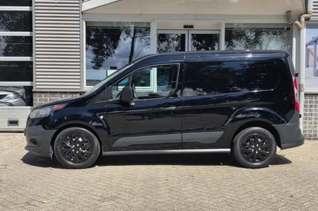 Ford Transit Connect (2017) thumbnail 5