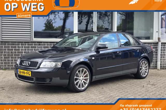 Audi A4 (2002) thumbnail 1