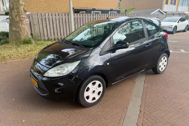 Ford Ka (2011) thumbnail 1