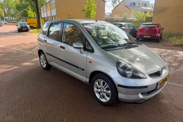 Honda Jazz (2004) thumbnail 1