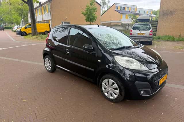 Peugeot 107 (2012) thumbnail 1