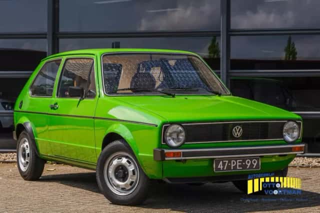 Volkswagen Golf (1977) thumbnail 2