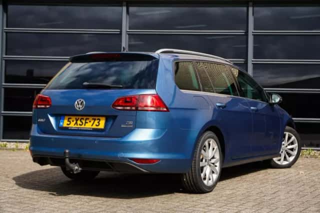 Volkswagen Golf (2014) thumbnail 4
