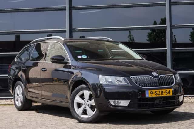 Škoda Octavia (2014) thumbnail 6