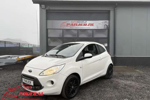 Ford Ka (2016) thumbnail 1